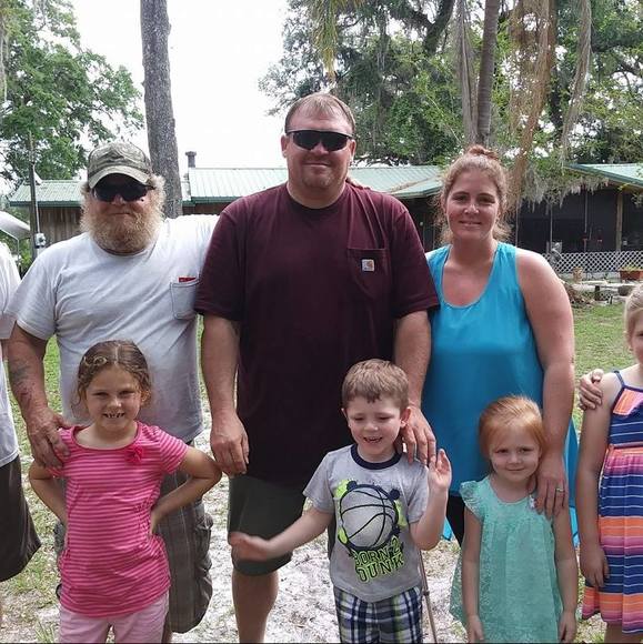 Meet your Posher, Kenneth - Picture 1 of 1